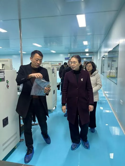 文章附图